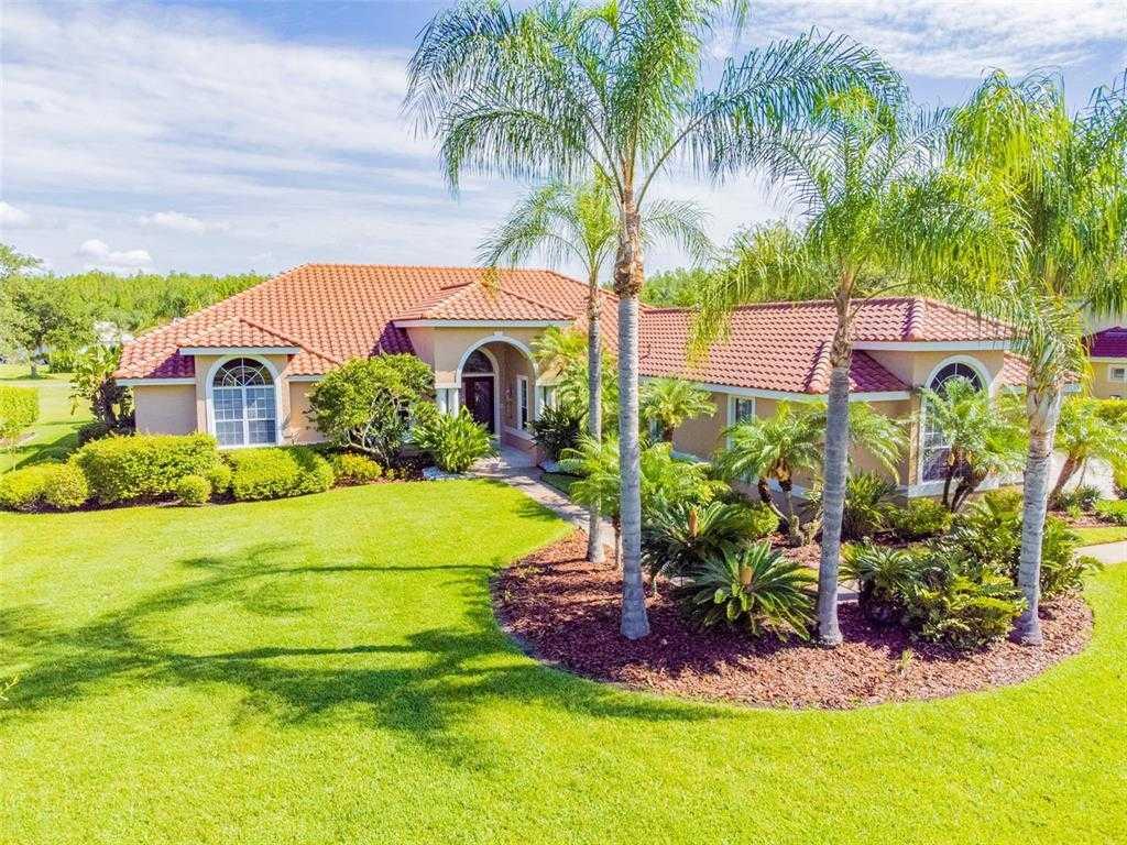 18605 AVENUE CAPRI, LUTZ, Single Family Residence,  for sale, Becky   Vannes,  Florida Luxury Realty